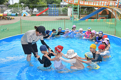 水泳教室の様子